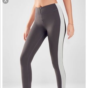 Zipper leggings